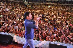 Coco Martin-Grace Poe-3