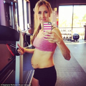 Stephanie Rothstein Viral Photo_11