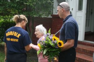 100-year-old-woman-birthday-surprise-firefighters-4