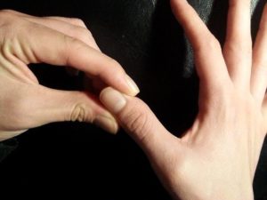 Cold.Sore-Throat POINT