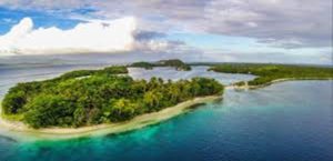 Live luxurious in these two islands that can be found in southern Luzon with pink sand called Ugen.