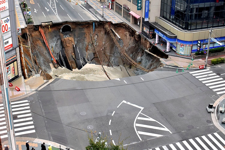 Giant Sinkhole