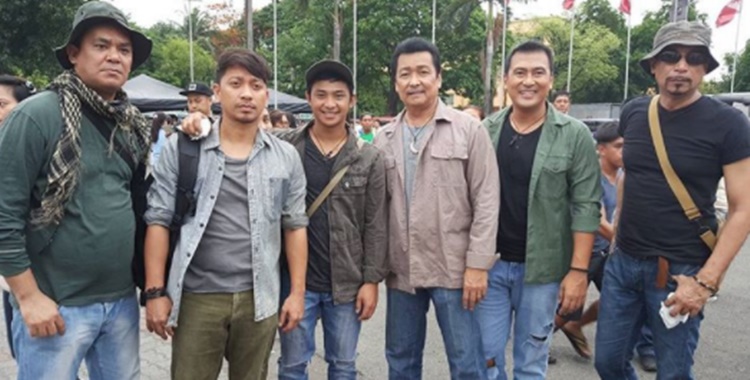 Ron Martin with the casts of FPJ's Ang Probinsyano