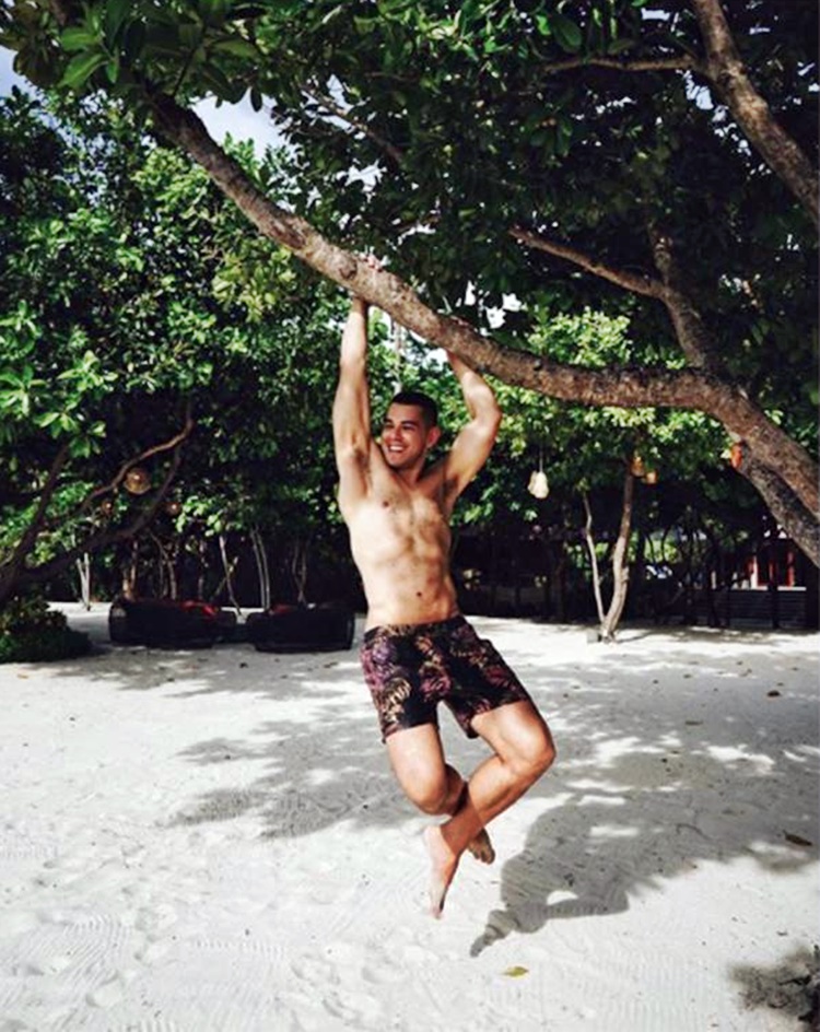 Mond Gutierrez Mond Gutierrez