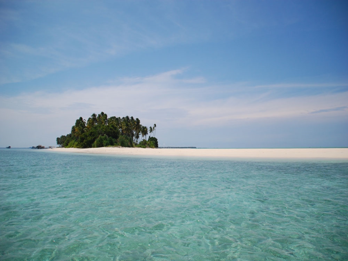 Tawi-Tawi Pristine Blue Waters is Wonderful for Diving