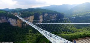glass-bottomed bridge