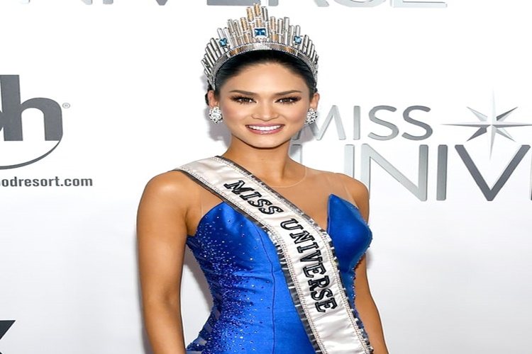 LOOK: Pia Wurtzbach Urged Supporters To Help Smile Train Charity