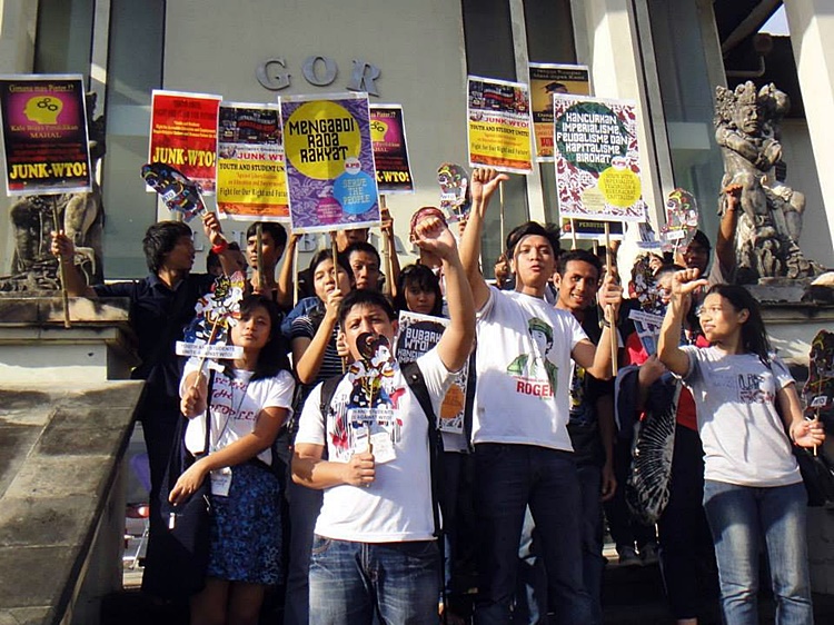 Anakbayan Rallyists