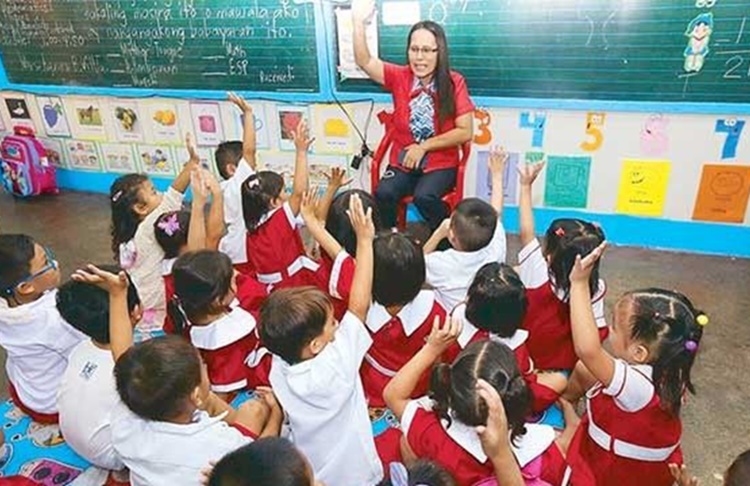 agreement-on-100k-filipino-english-teachers-to-work-in-china-was-signed