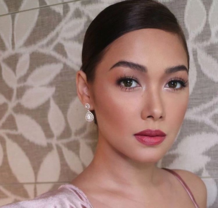 Maja Salvador's Hair Allegedly Pulled By Fan (Video)