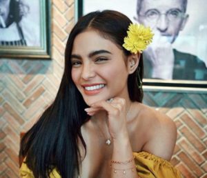 Bikini Showdown Heart Evangelista Lovi Poe