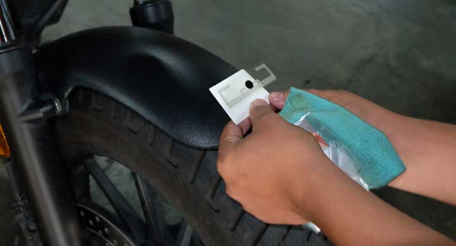 DOTr Urges Motorists To Secure RFID Stickers By November 2