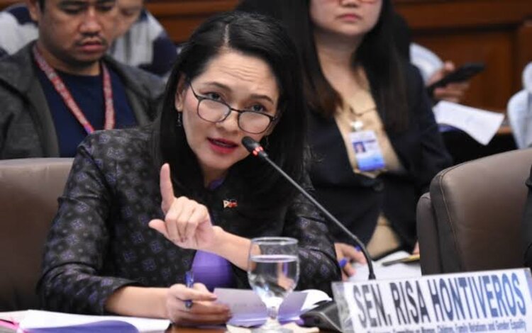Risa Hontiveros