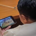 Congressman Watching E-Sabong